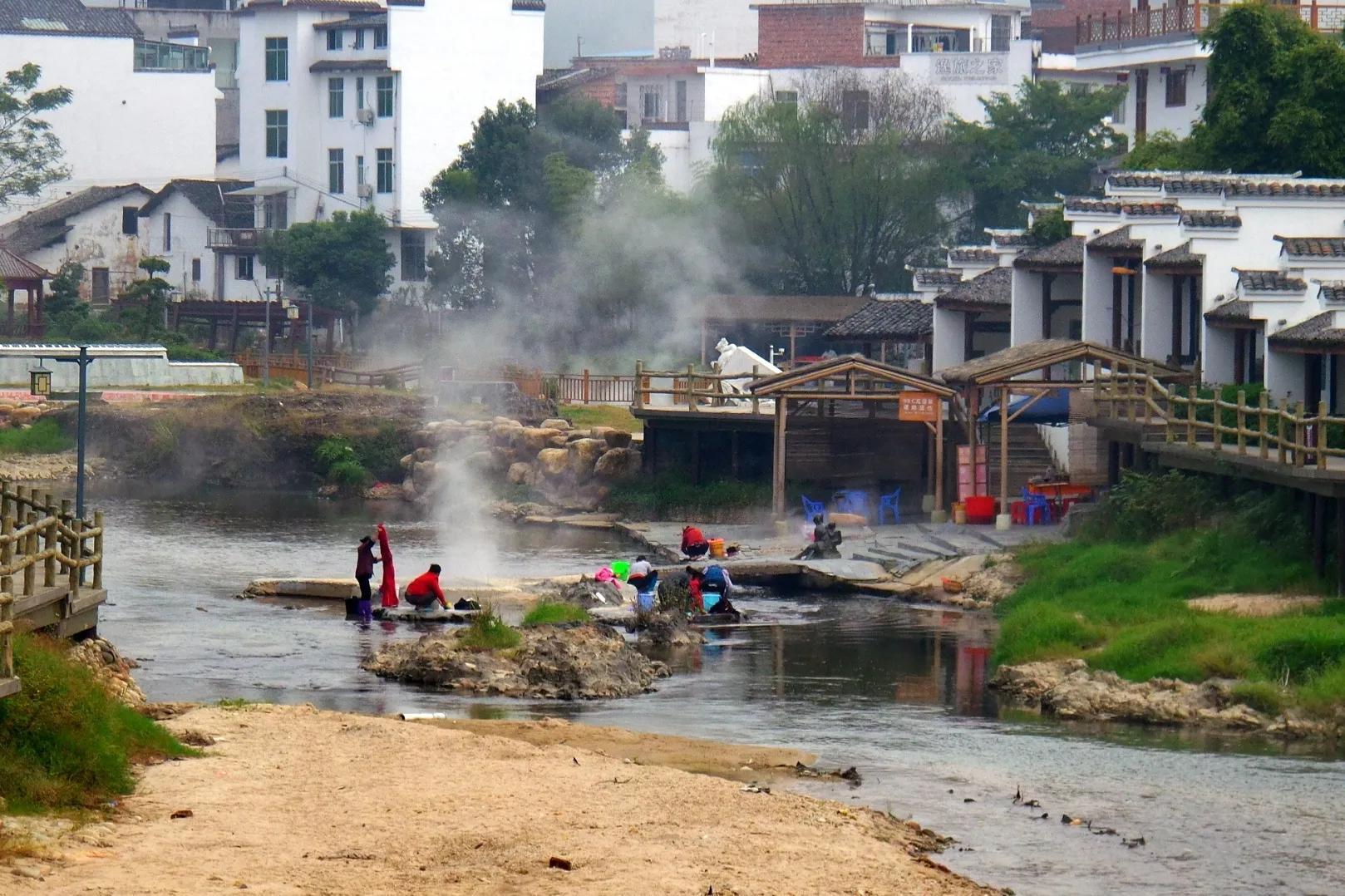 湖南温泉大全，泡温泉的季节到了，大家去享受吧（湘南、湘中篇）